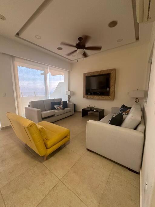 Beachfront Apartment in Puerto Escondido at Vivo Resort (5)